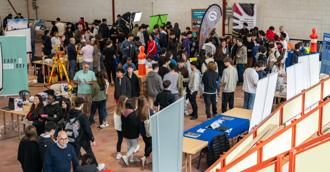 Imaxe da feria de orientación educativa celebrada este xoves en Oleiros