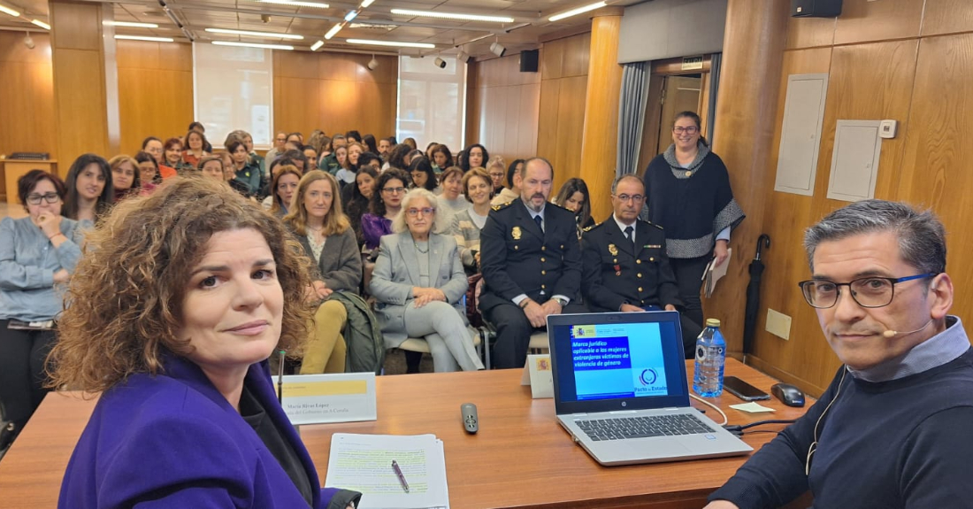 Imaxe da xornada 'Marco xurídico aplicable ás mulleres estranxeiras vítimas de violencia de xénero' na Coruña