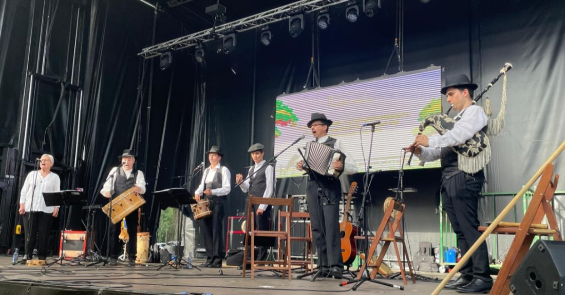 Imaxe do grupo de música tradicional Arnela da Asociación Cultura Aberta de Carral