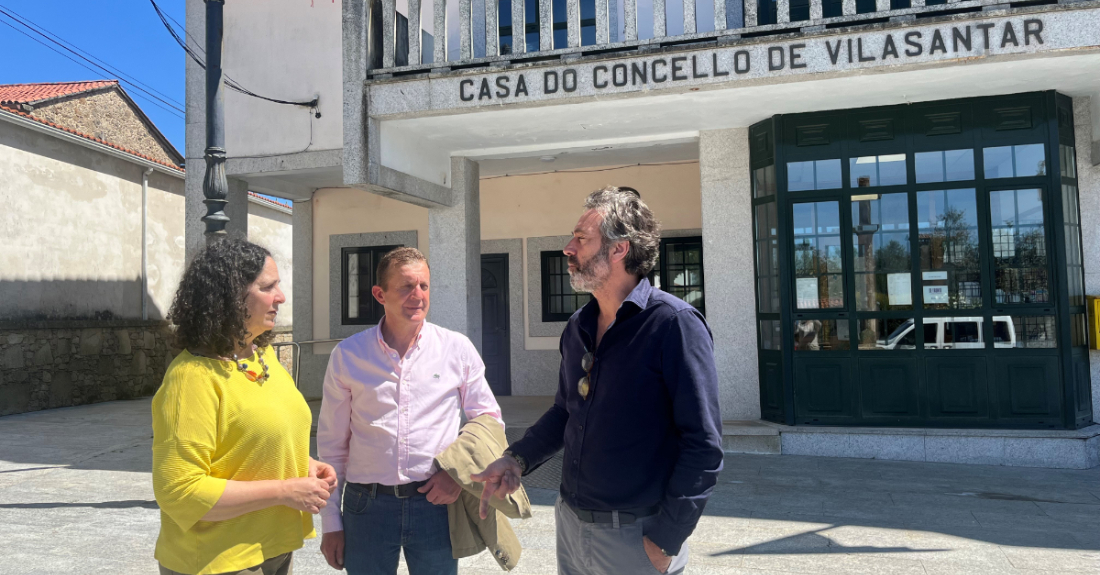Imaxe da visita da delegada da Xunta na Coruña ao Concello de Vilasantar
