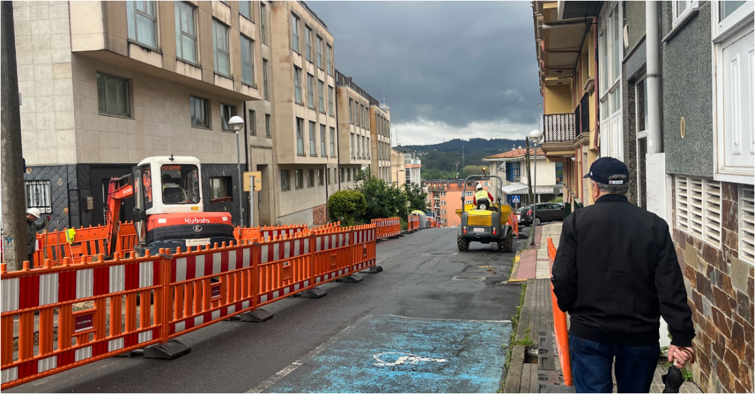 Imaxe das obras de reurbanización da Avenida Párroco Villanueva en Sada