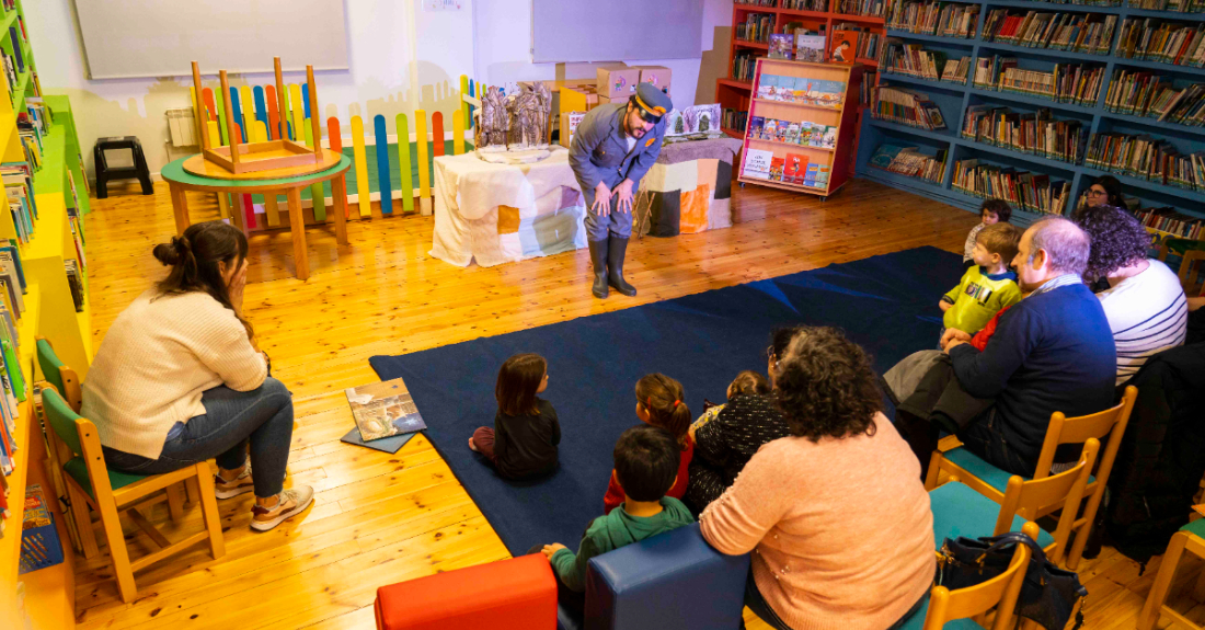 Imaxe dunha obra de teatro infantil en Culleredo