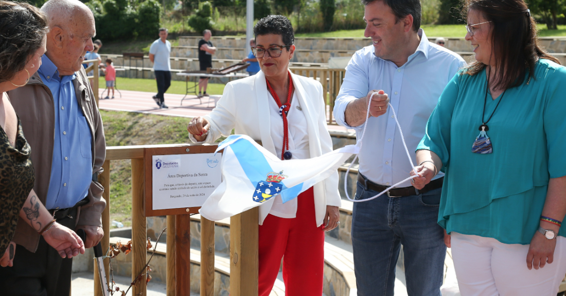 Imaxe da inauguración da área deportiva en Bergondo