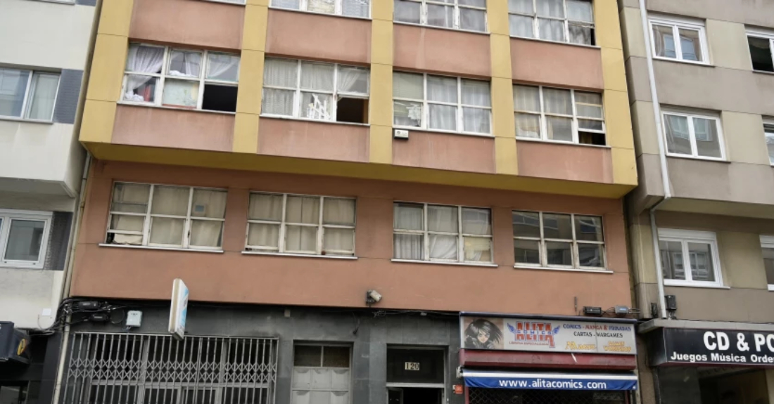 Imaxe do edificio okupa da Ronda de Nelle na Coruña