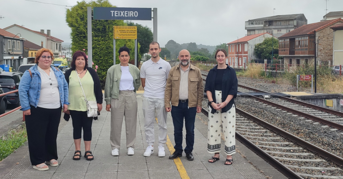 Imaxe da visita de Néstor Rego a Teixeiro