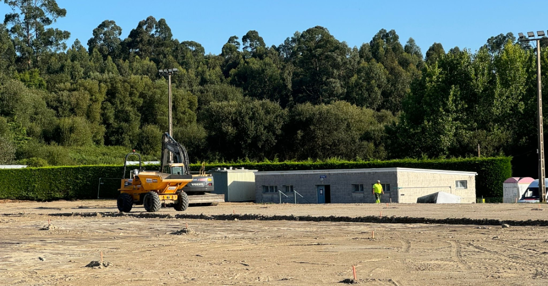 Imaxe do campo de fútbol de Carnoedo