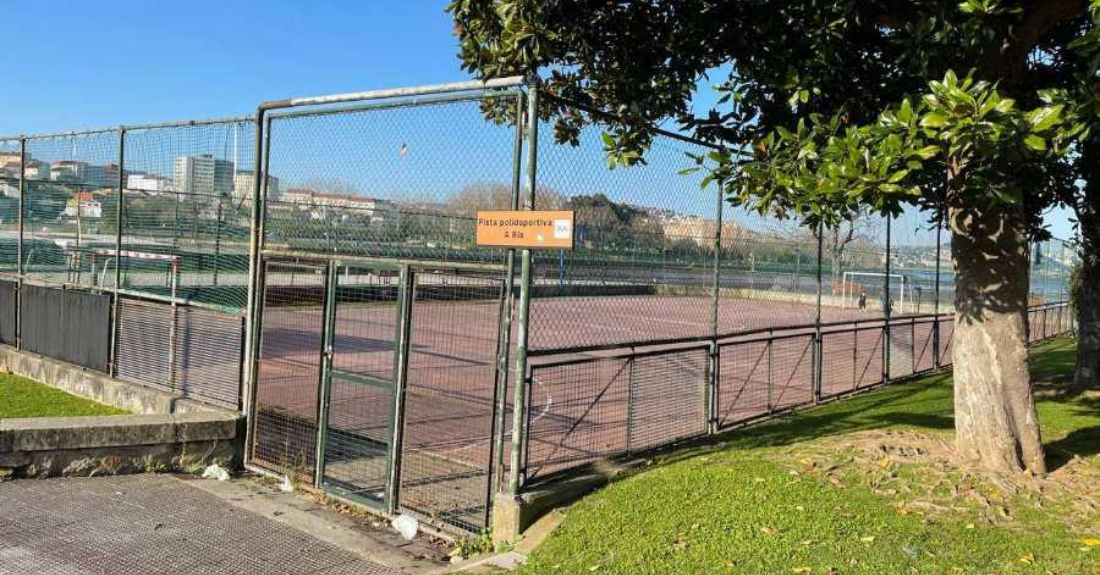 Imaxe da pista polideportiva de O Temple