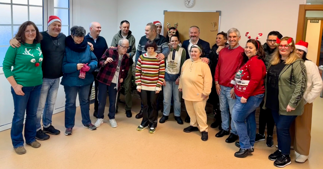 El alumnado de A Escada celebra su Festa de Nadal