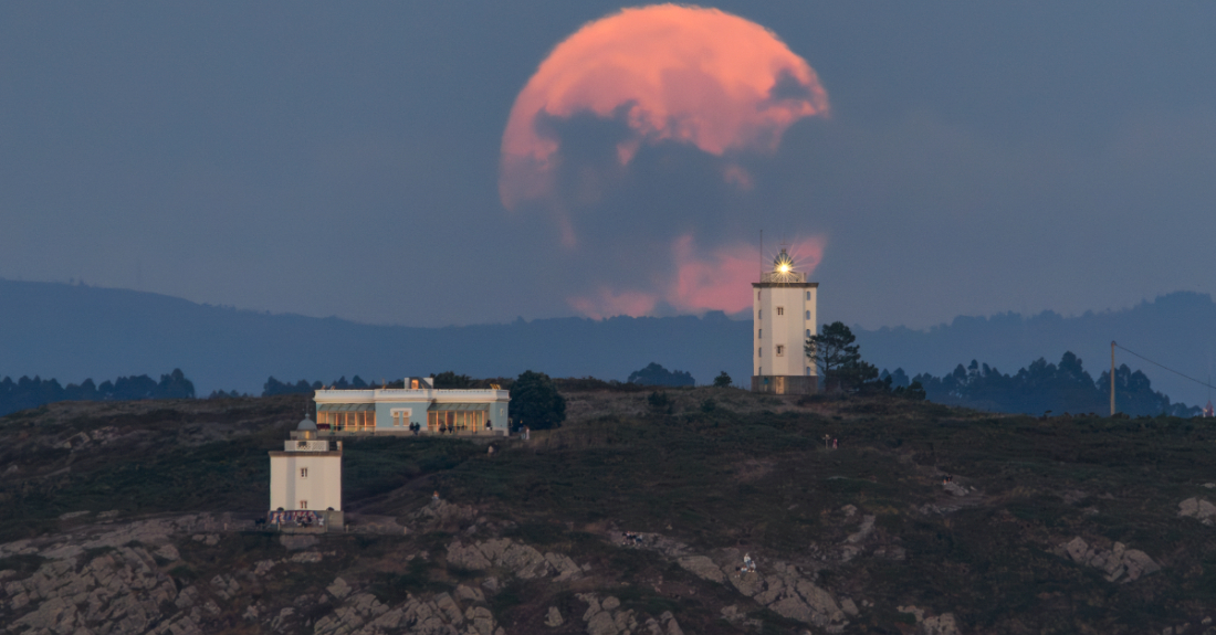 Faro de Mera