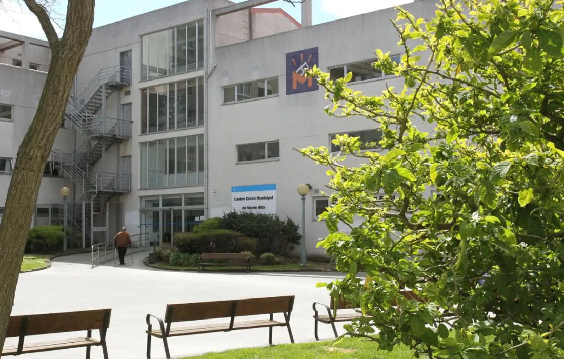 A CORUÑA centro civico monte alto