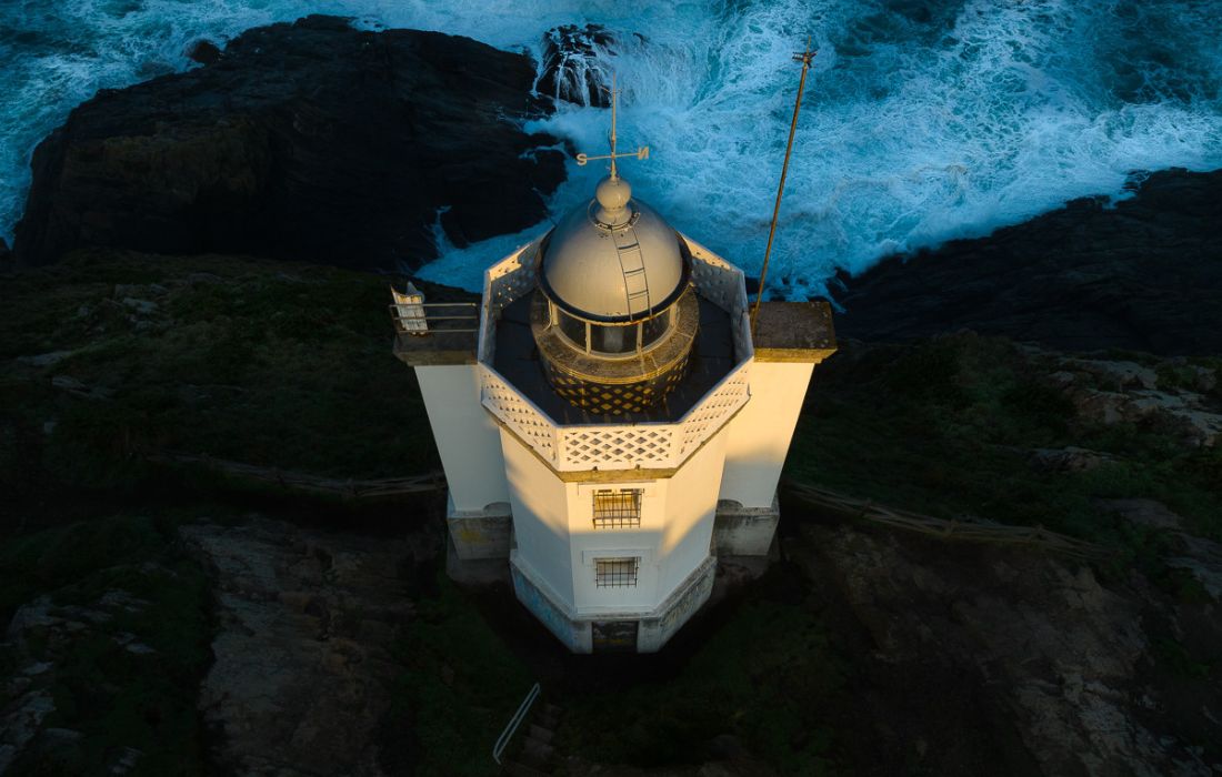 OLEIROS faro mera