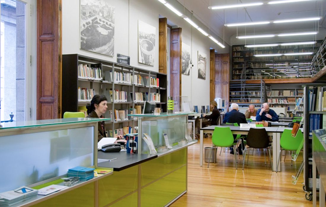 A CORUÑA biblioteca novo mesoiro