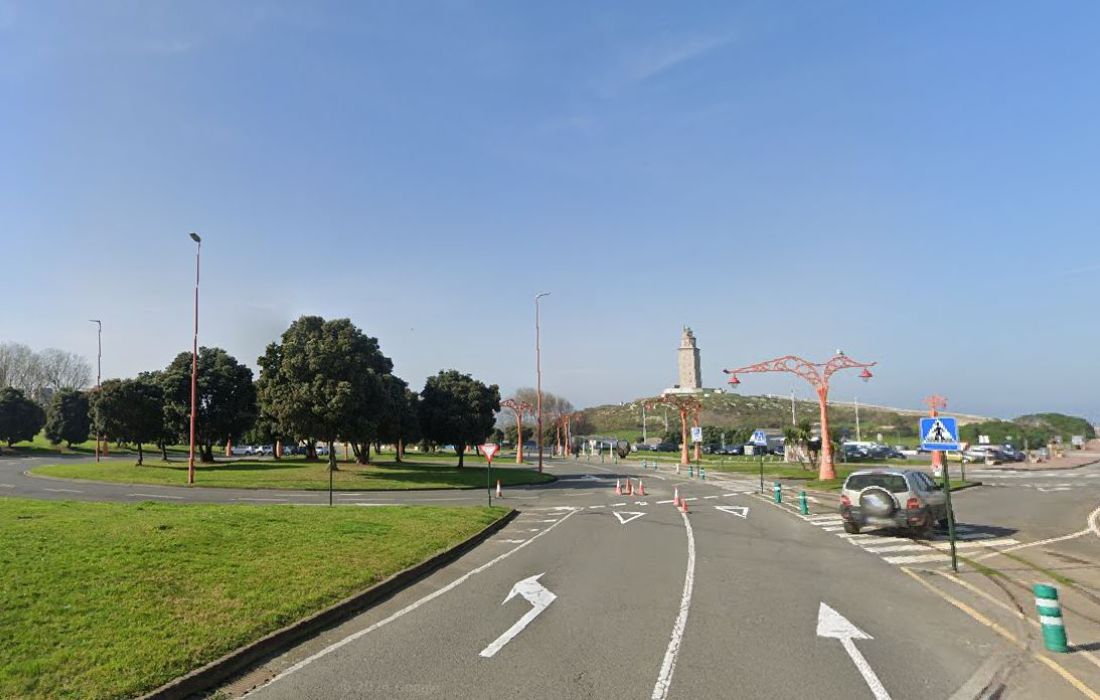 A CORUÑA rotonda torre