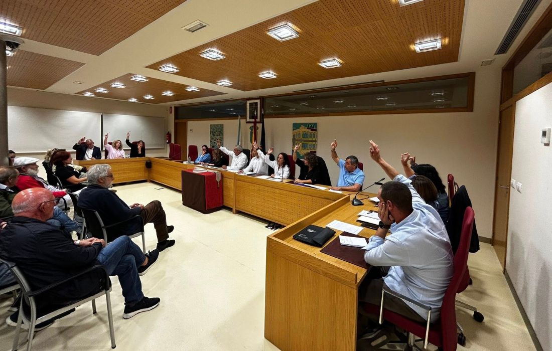 CARRAL pleno unanime ceip vicente otero