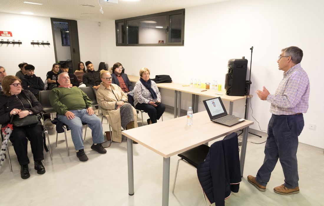 A CORUÑA charla birloque