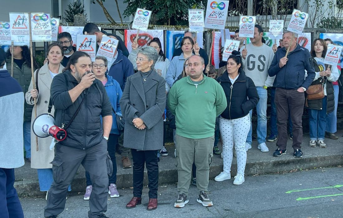 CURTIS psoe concentracion cole