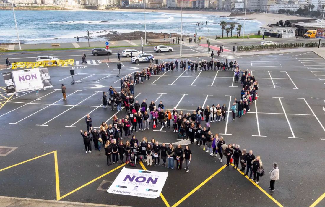 A CORUÑA lazo riazor