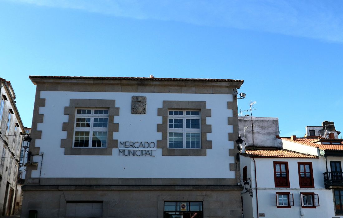 BETANZOS mercado municipal