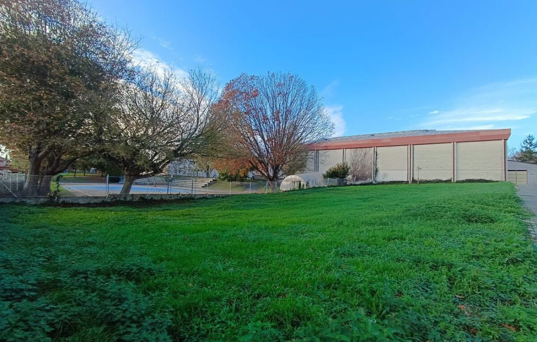 OLEIROS terreno cedido cole