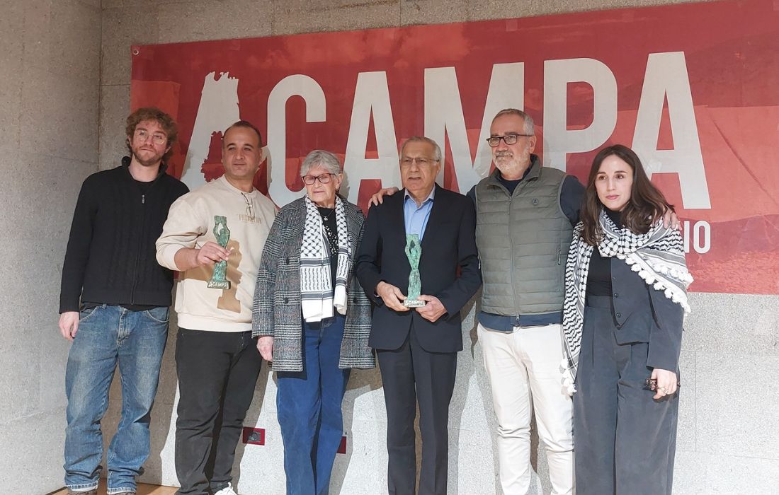 A CORUÑA galardones acampa