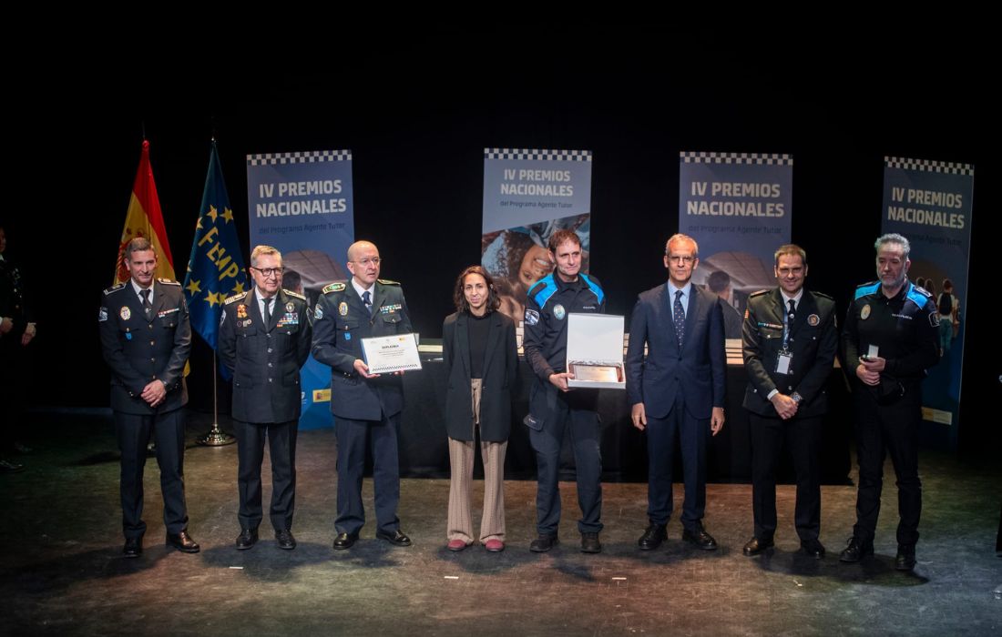 A CORUÑA premio aulas