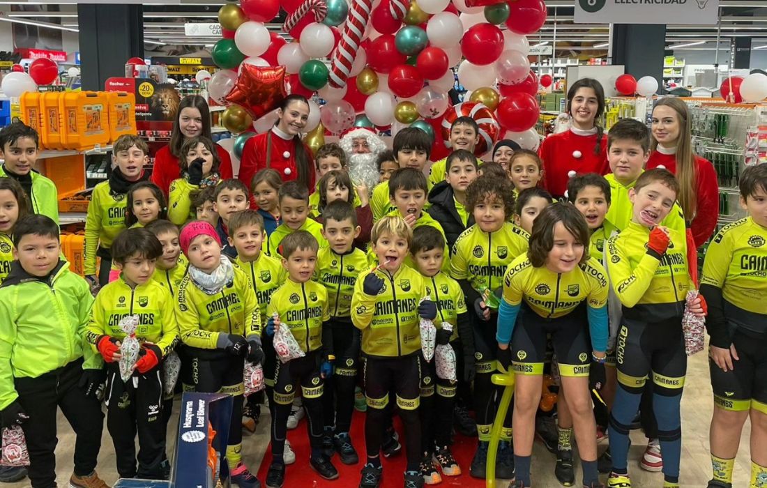 BETANZOS caimanes papa noel