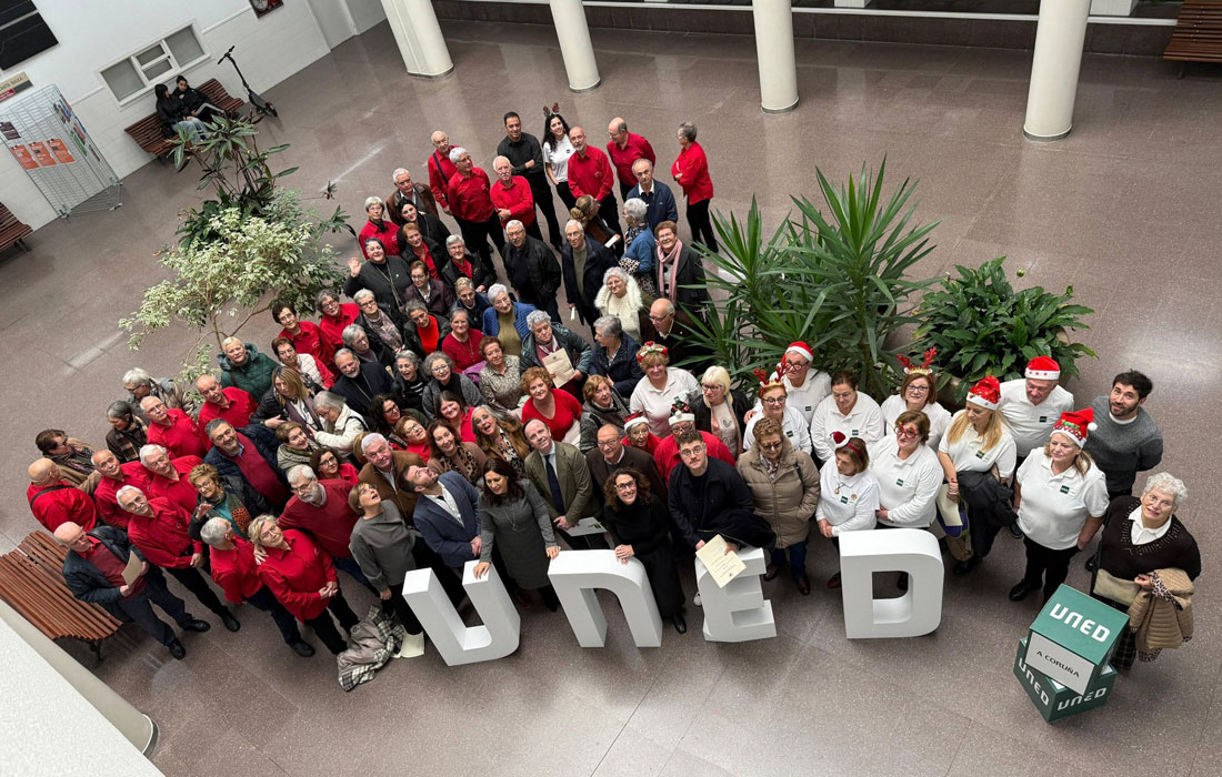 entrega-de-diplomas-uned-coruna
