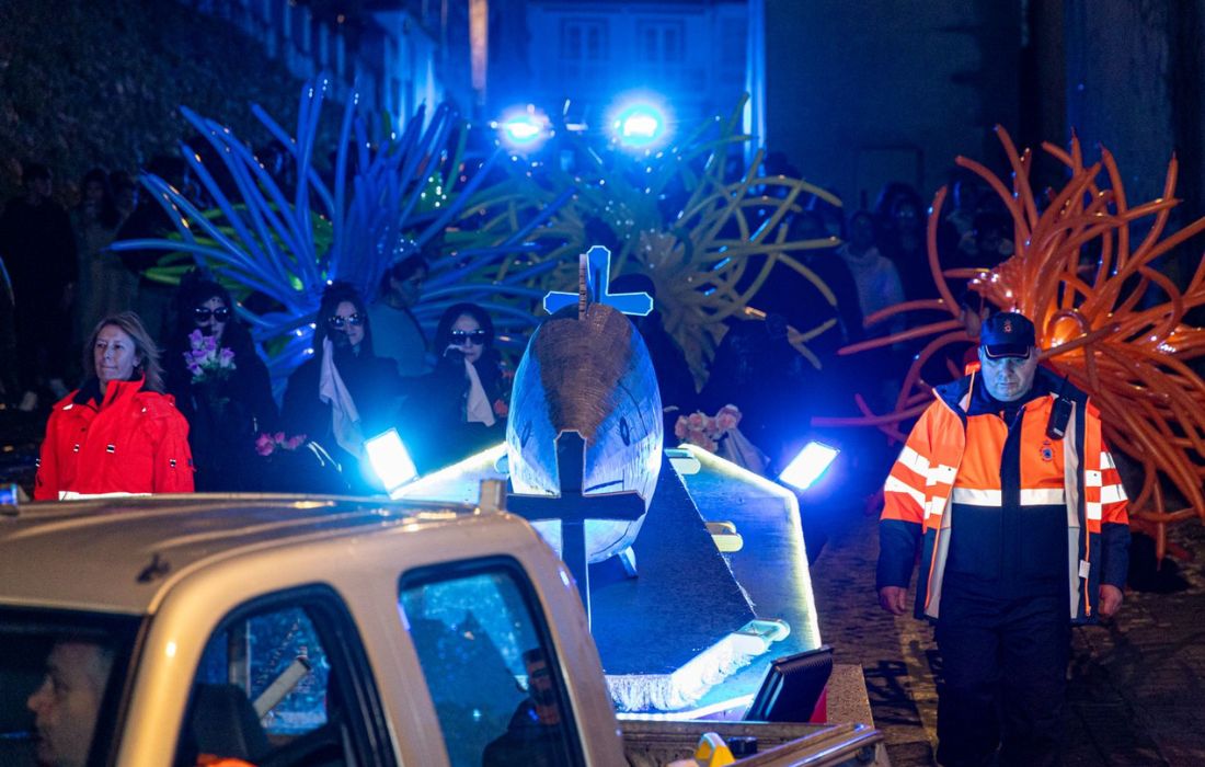 BETANZOS enterro sardiña