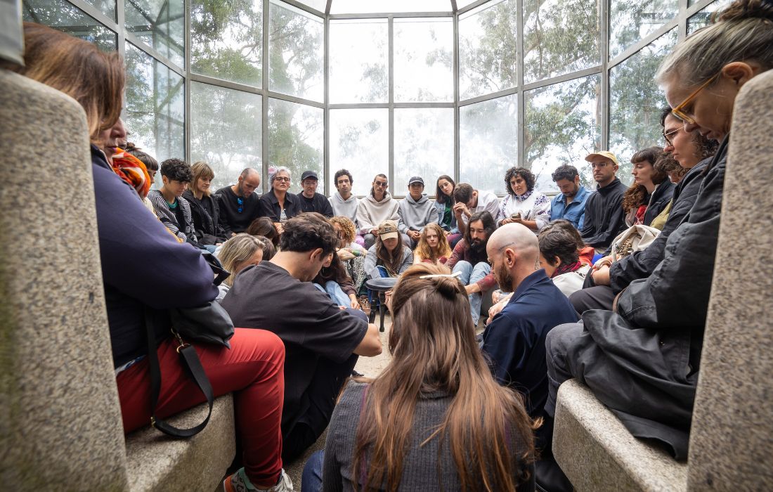 OLEIROS residencia artística 2025