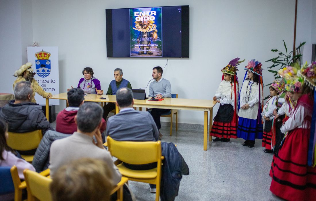 PADERNE presentación entroido samede