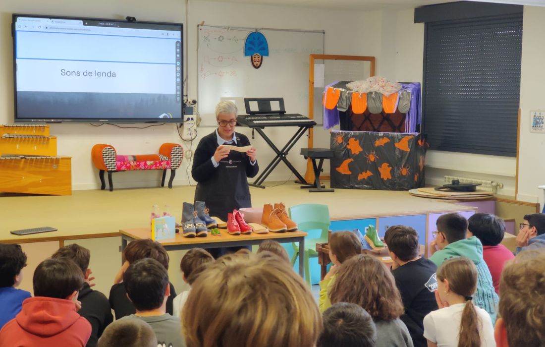 A CORUÑA charla artesania