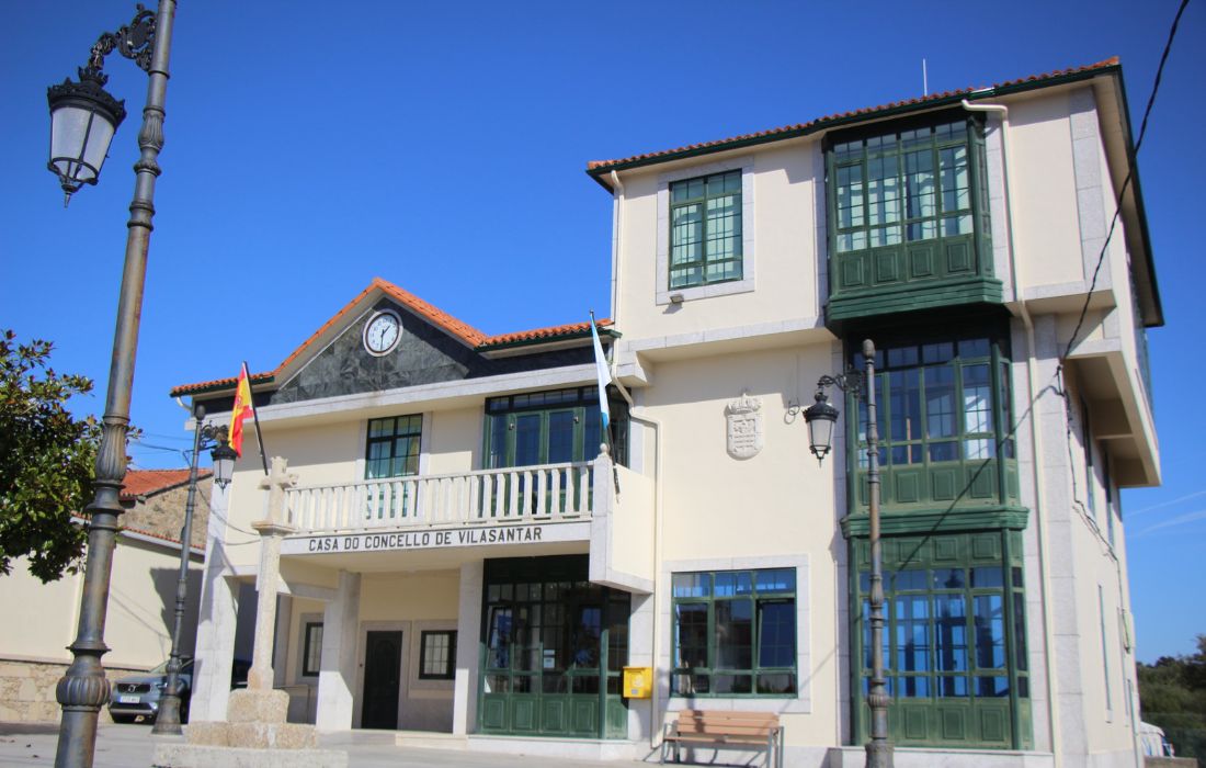 VILASANTAR casa concello (2)
