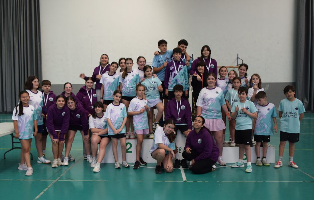 CURTIS hydra badminton Sobrado