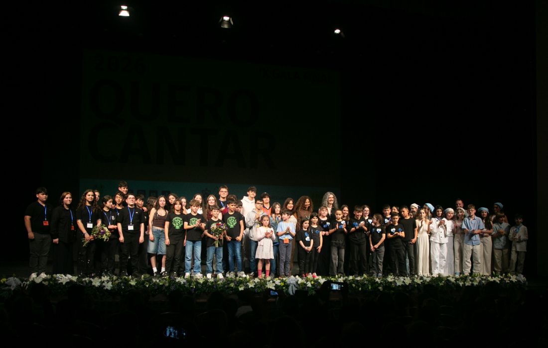 DIPU CORU quero cantar colon