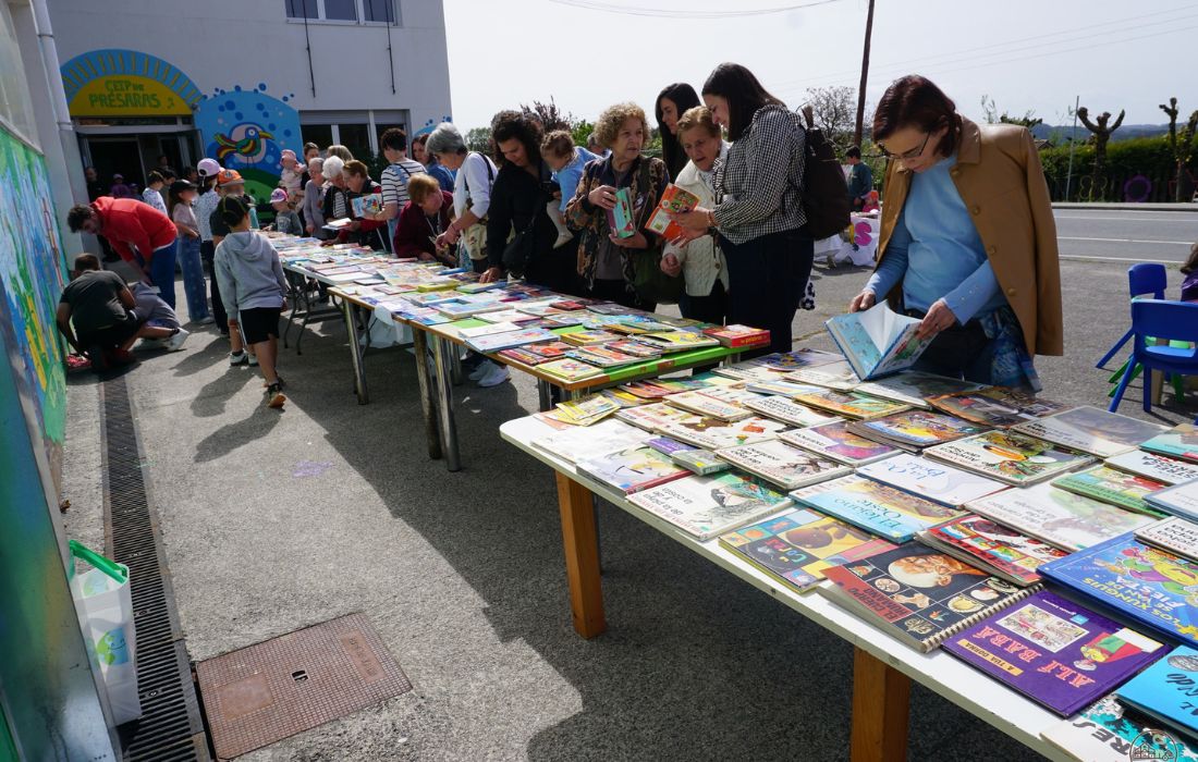 VILASANTAR feira do libro