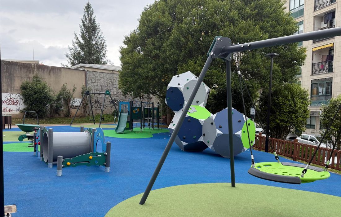 BETANZOS parque pintor seijo