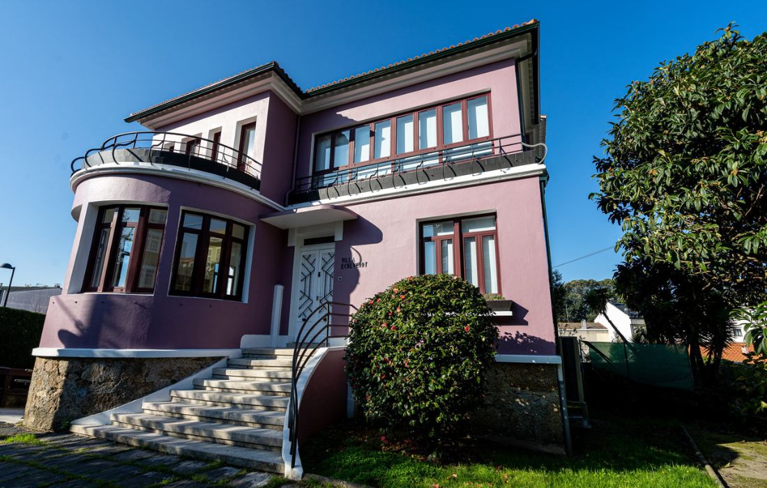 OLEIROS Villa Echeverry