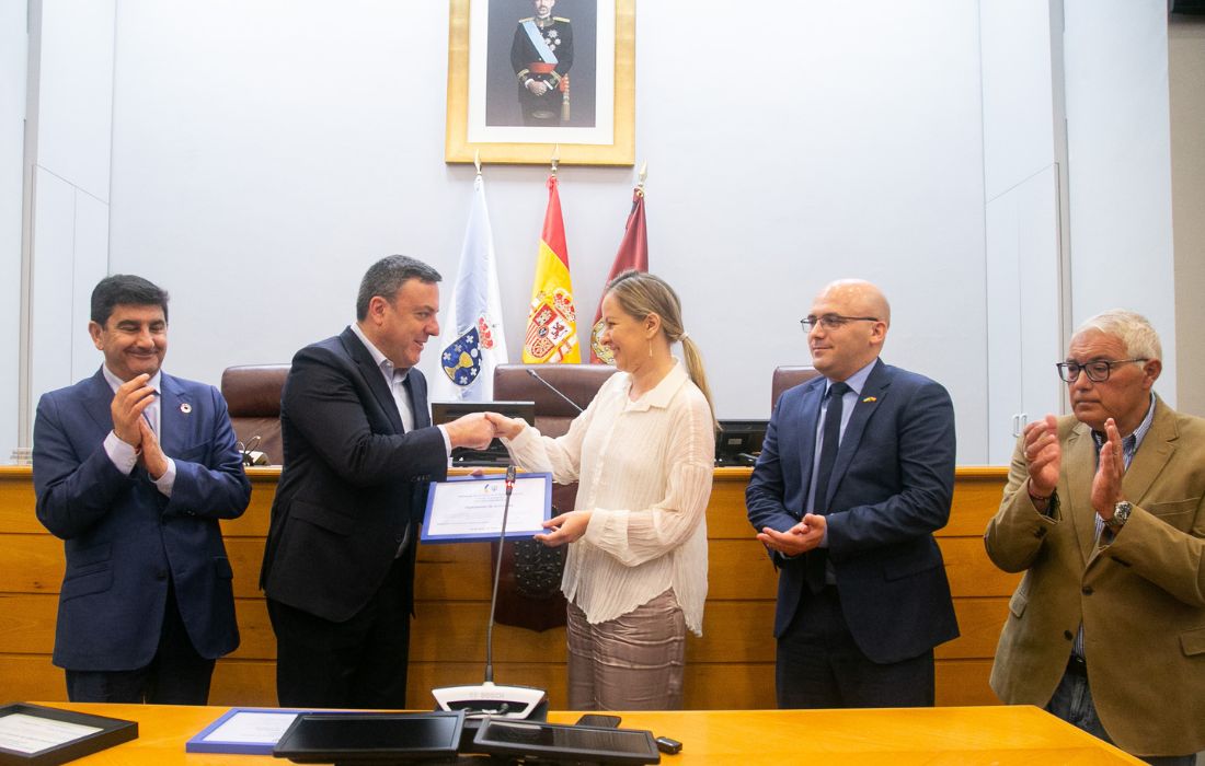 DIPU CORU pobo ucraniano