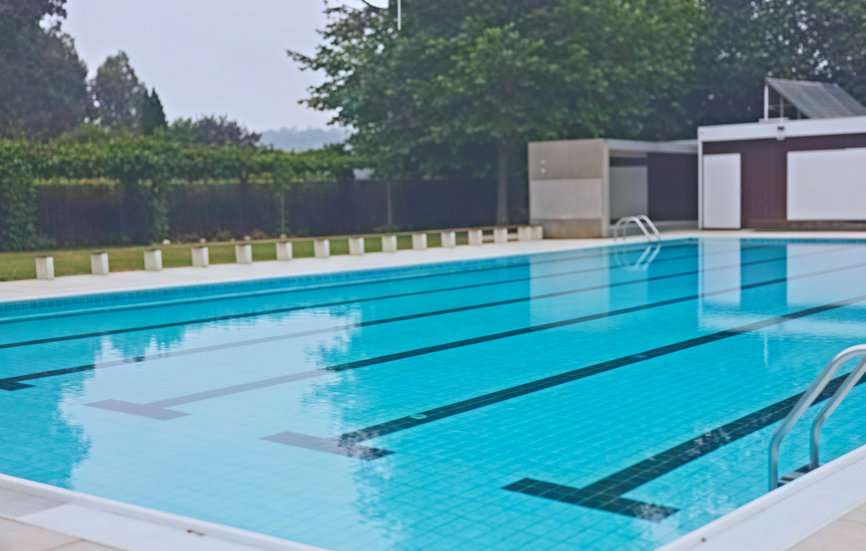 OZA CESURAS piscina salto