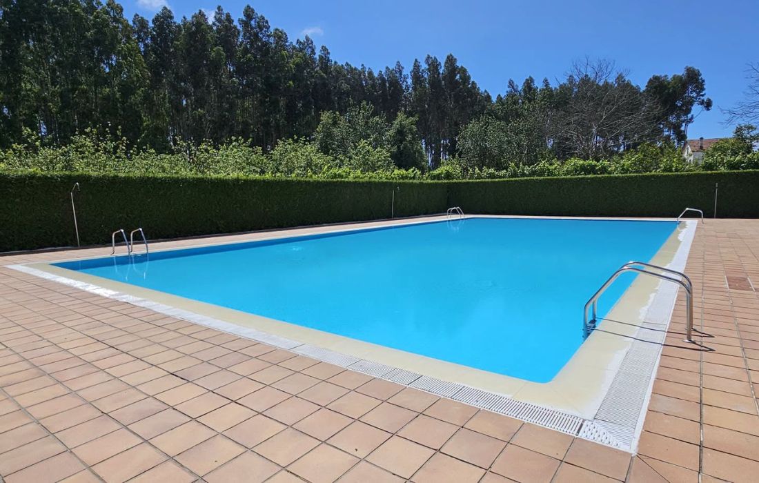 PADERNE piscina municipal