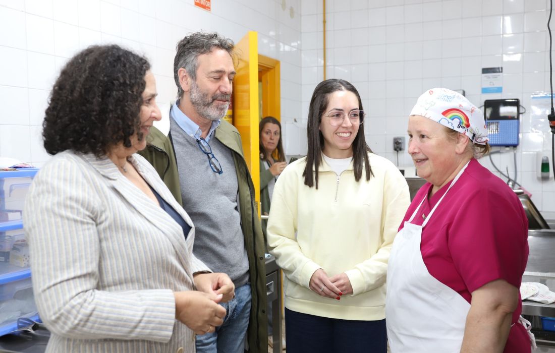 VILASANTAR belén do campo e alcalde cole