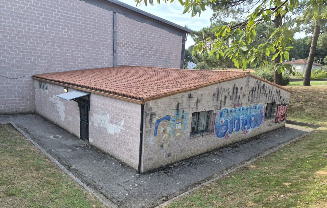 OLEIROS local rialta