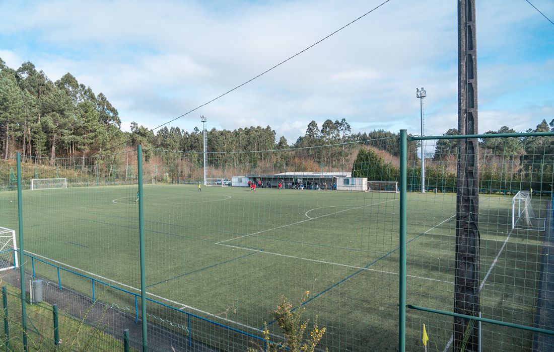 CARRAL campo os capelos