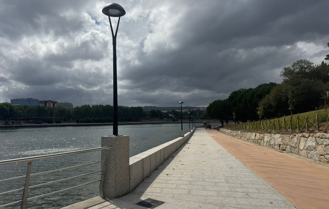 paseo-da-ría-no-Graxal-e-no-Paraíso-Oleiros