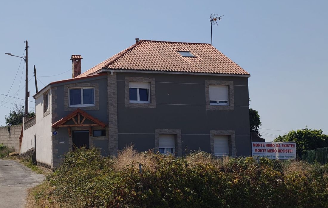 A CORUÑA monte mero pancarta