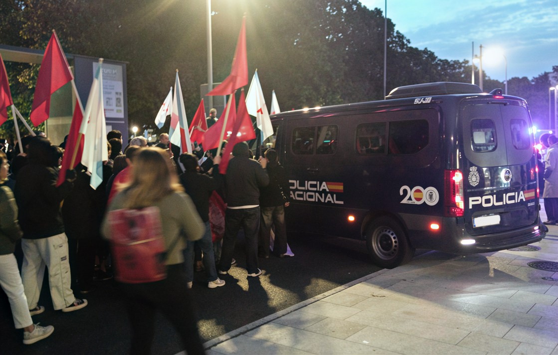A CORUÑA policia manifestacion antifa