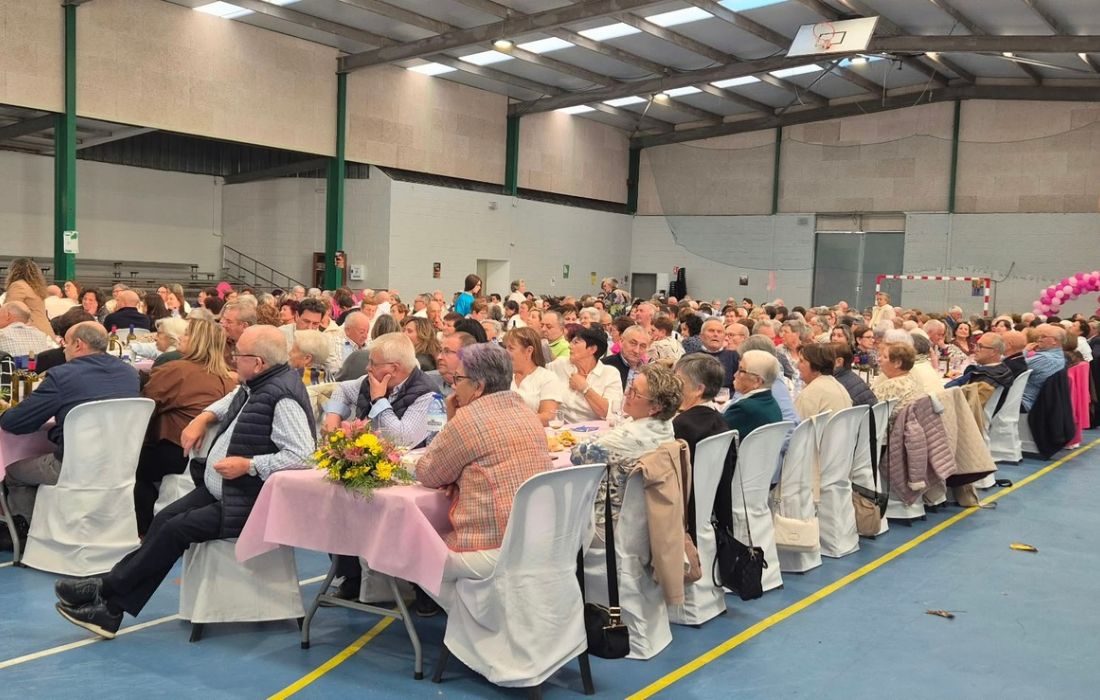 Comida solidaria AECC Ordes