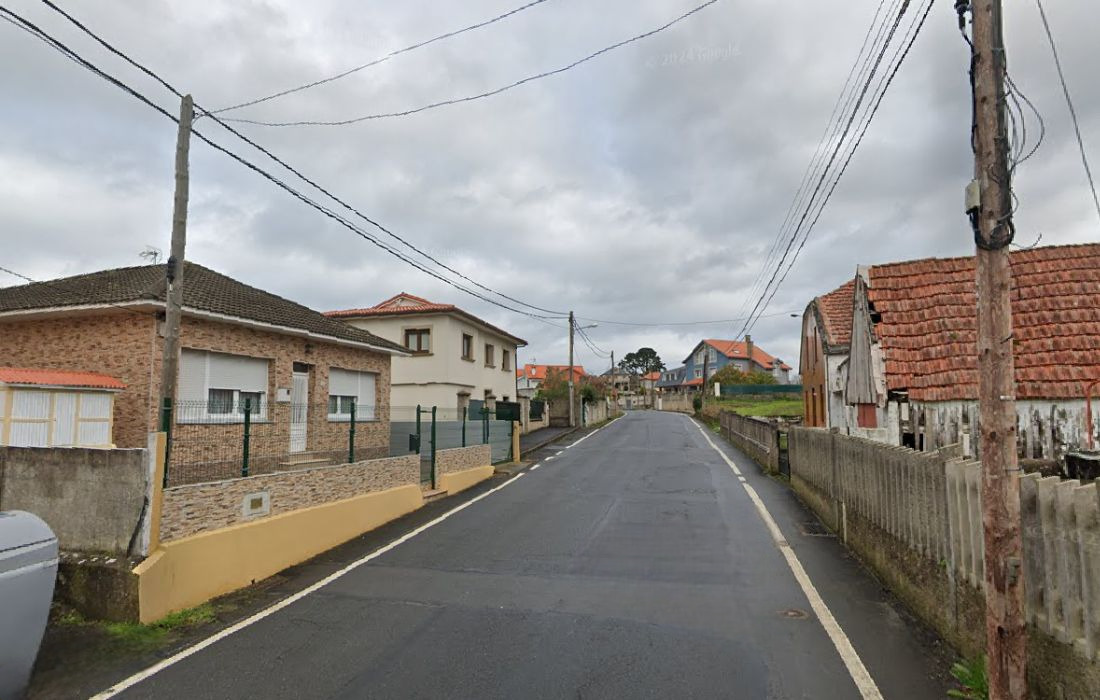 OLEIROS rua do mar