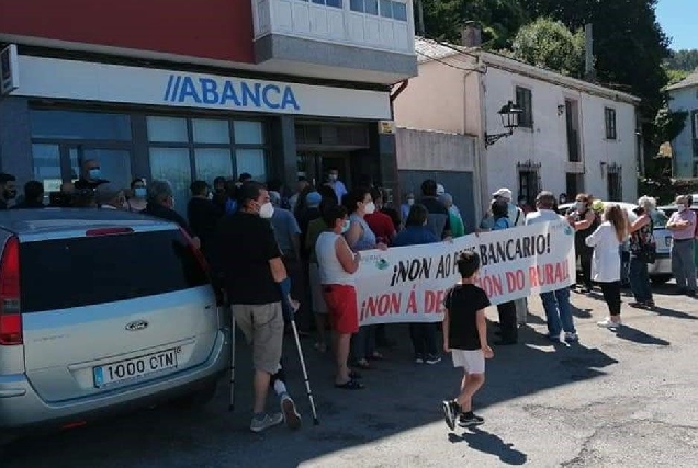 muras manifestacion abanca1