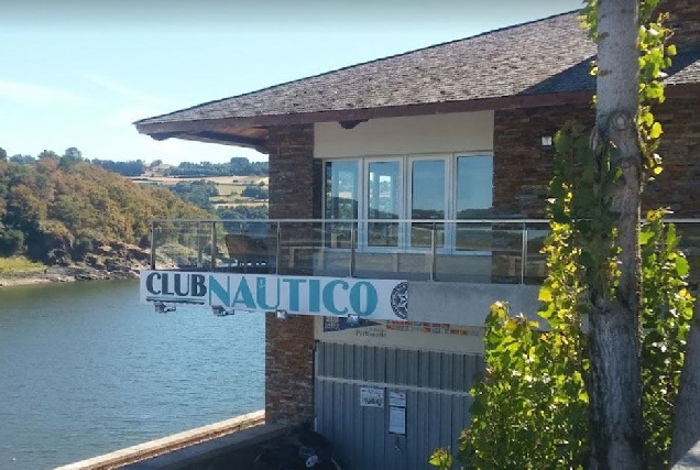 club nautico portomarin